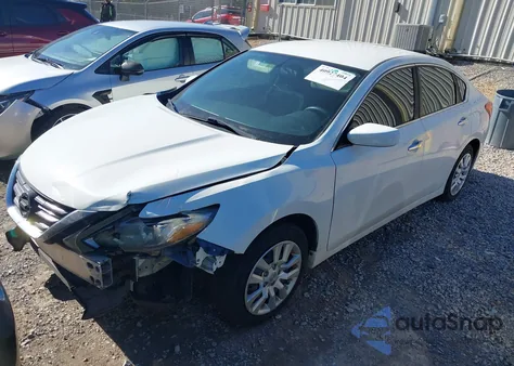 2016 Nissan Altima 2.5 z USA, uszkodzony, nr VIN 1N4AL3AP4GN358603